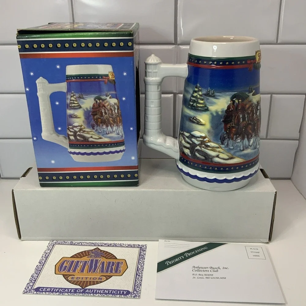 2002  Anheuser Busch Budweiser Holiday Christmas Beer Stein Clydesdales‎